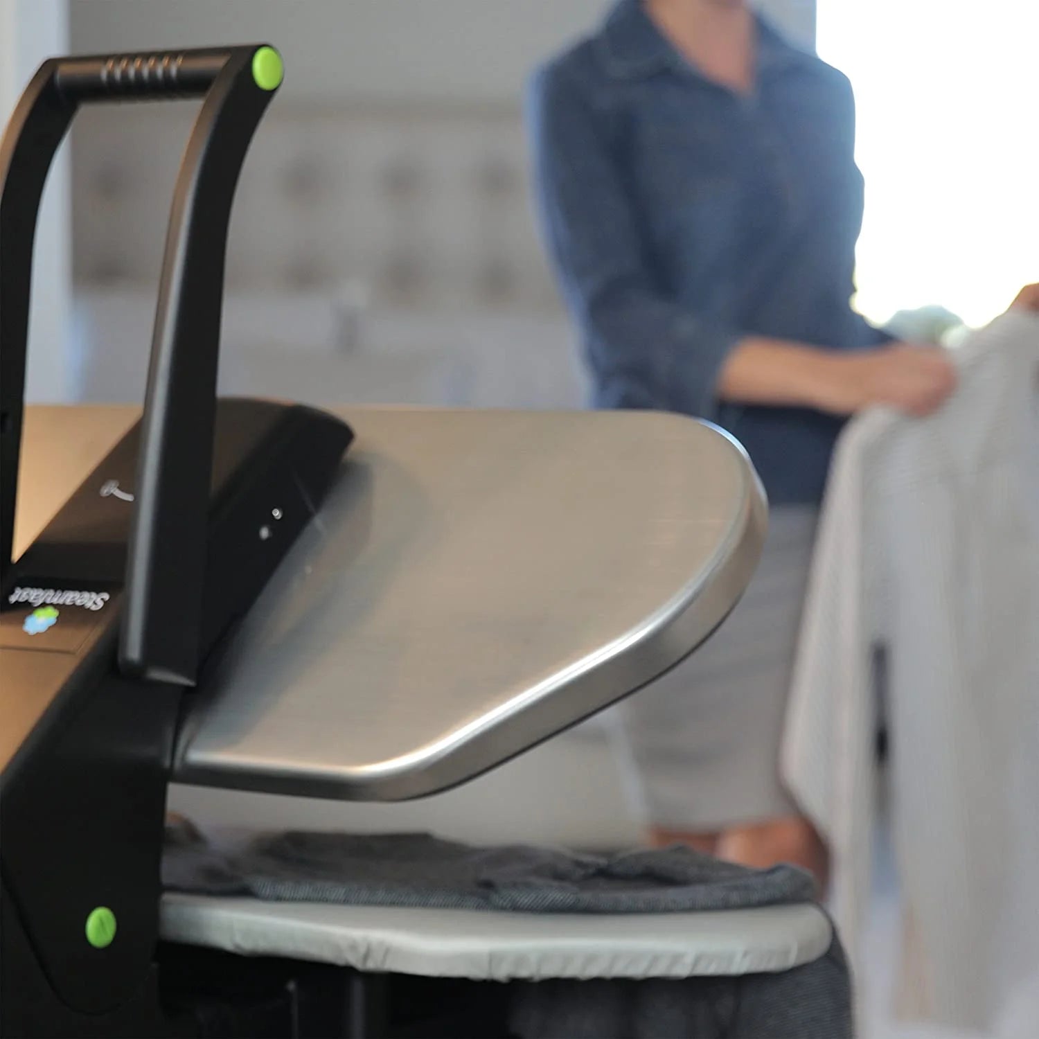 Steamfast SF-680 Digital Steam Press with Multiple Fabric Settings