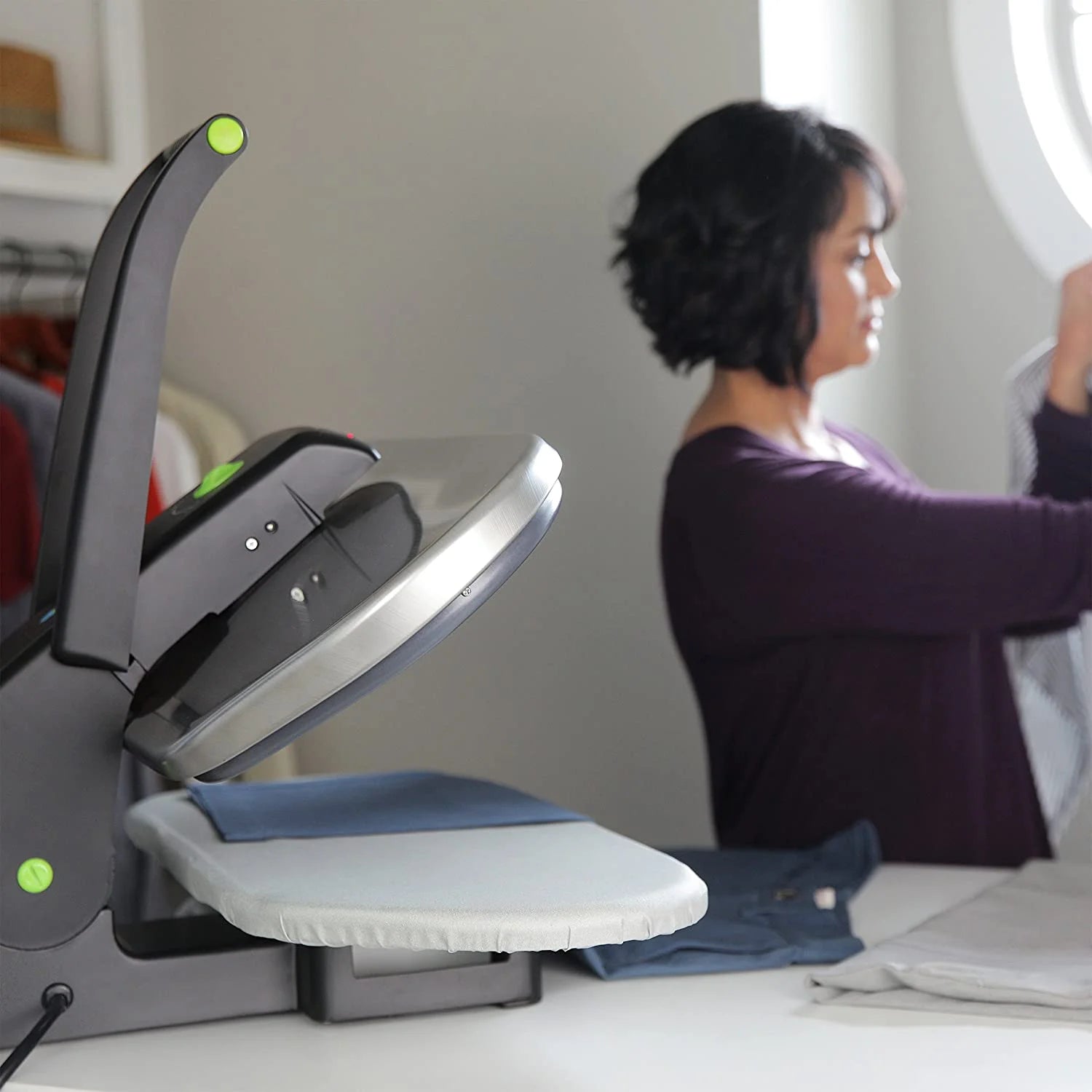 Steamfast SF-680 Digital Steam Press with Multiple Fabric Settings