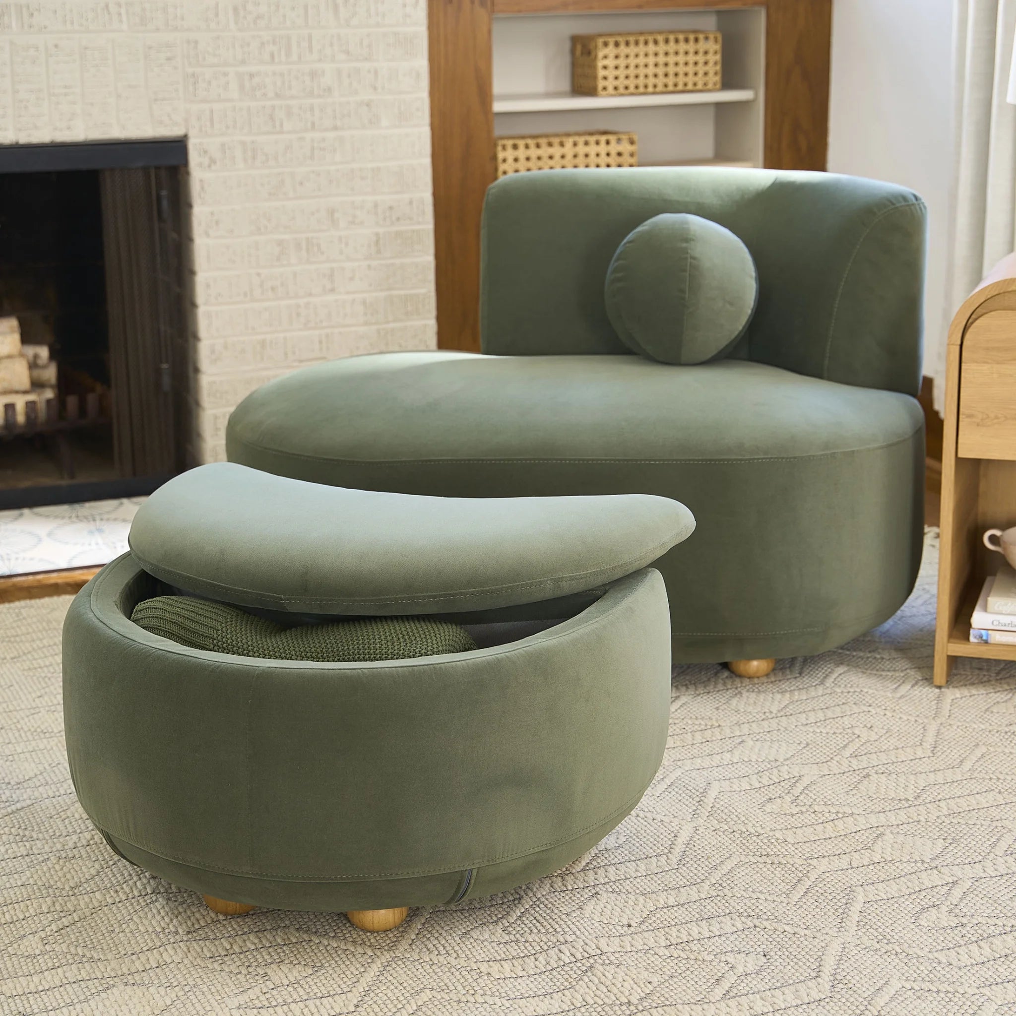 Better Homes & Gardens Juliet Modern Boucle Chaise & Storage Ottoman, Pearl