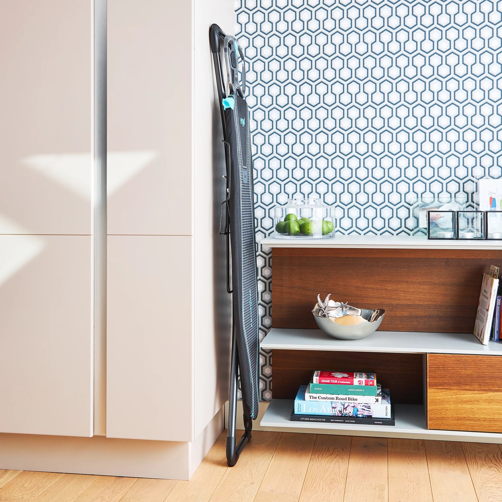 Minky Homecare Ergo Plus Ironing Board